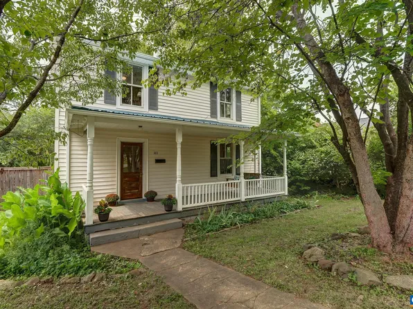 1411 Burgess Ln, Charlottesville, VA 22902