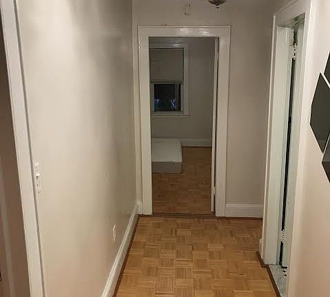 3rd image of 2238 26th St