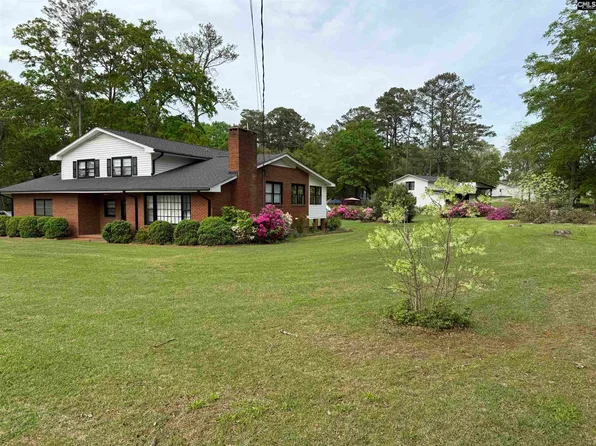 26 Hartford Heights St, Newberry, SC 29108