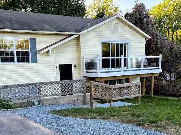 3932 Summer City Blvd, Chesapeake Beach, MD 20732