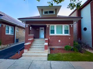 1102 S Austin Blvd, Oak Park, IL 60304