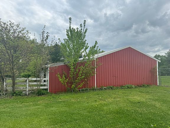 2nd image of 795 W County Road 580 N