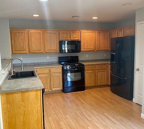 2nd image of 1033 Grand Cerritos Ave