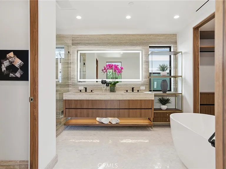 400 Heliotrope Ave — Photo 20