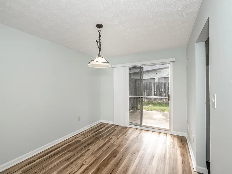 7752 Montgomery Rd #73 — Photo 12