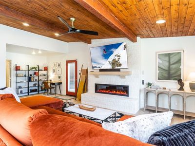 1120 Gold Mountain Dr, Big Bear City, CA, 92314