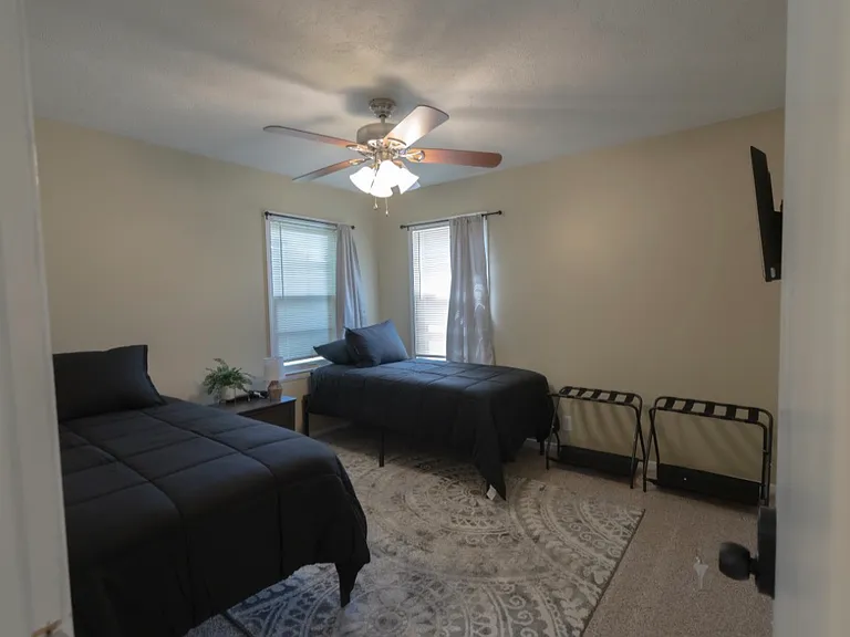 7909 Tennessee Ave — Photo 8