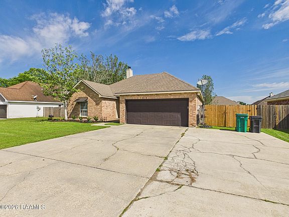 2nd image of 103 Sundown Dr