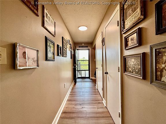 5th image of 638 Eagle Run Rd