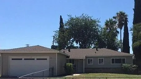 200 Arcano Way photo 1