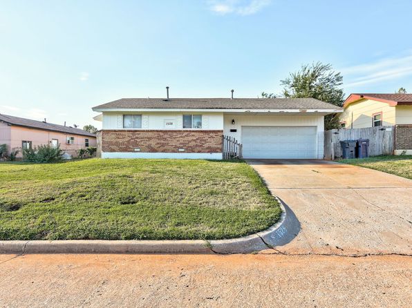 1528 SE 49th Ter