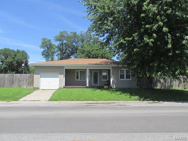 1st image of 719 26th Pl