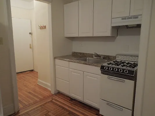 Sold by Washington Realty Corp. | media 6