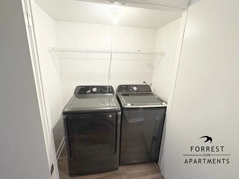 Forrest Cove Apartments — Photo 9