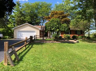 7184 Bear Ridge Rd, North Tonawanda, NY 14120