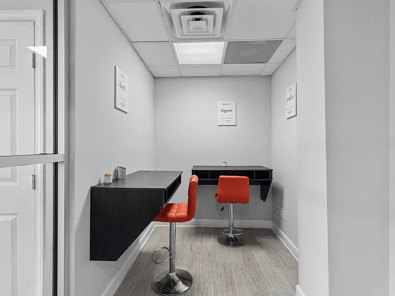 Business Center with privacy