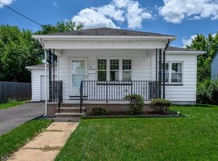 12 Jefferson St, Somerville, NJ 08876