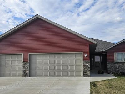 132 Bear Path Dr, Mankato, MN, 56001