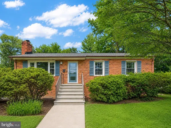 600 John Marshall Dr NW, Vienna, VA 22180