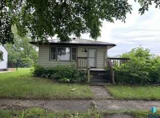 200 N North St, Viborg, SD 57070