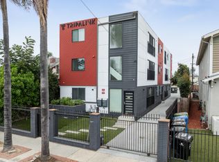 1471 W 37th St, Los Angeles, CA 90018