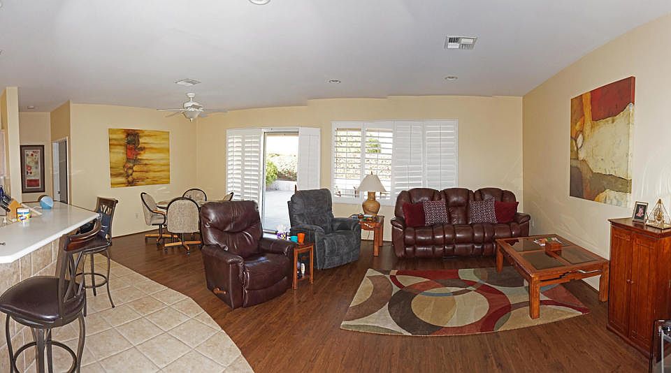 1st image of 78280 Estancia Dr