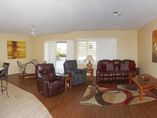 78280 Estancia Dr, Palm Desert, CA 92211