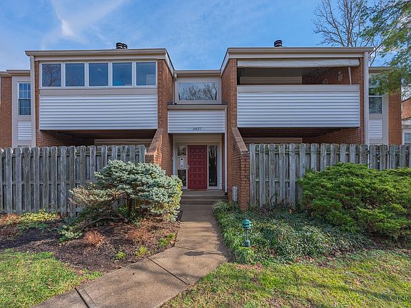 2nd image of 3437 Traskwood Cir APT D