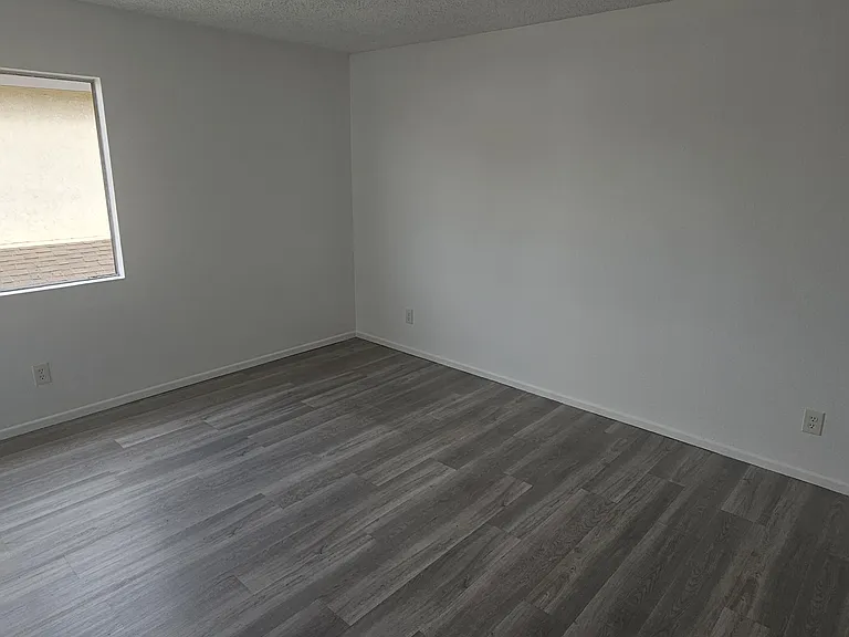 3242 W Orange Ave #6 — Photo 12