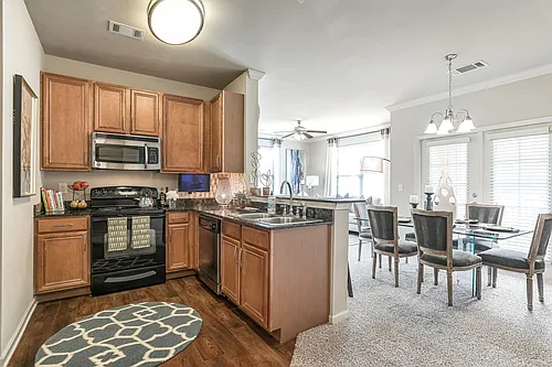 Brewster Commons Photo 1