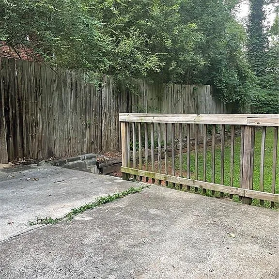 660 Monticello Dr SW — Photo 8