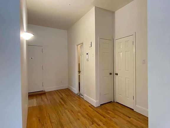 4th image of 258 Wyckoff Ave