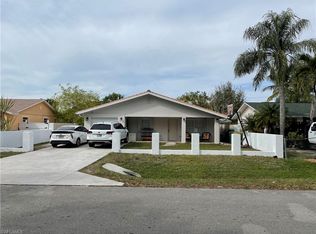 5409 Gilchrist St, Naples, FL 34113