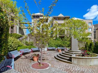 The Peninsula, Victoria, BC V9A 7M6