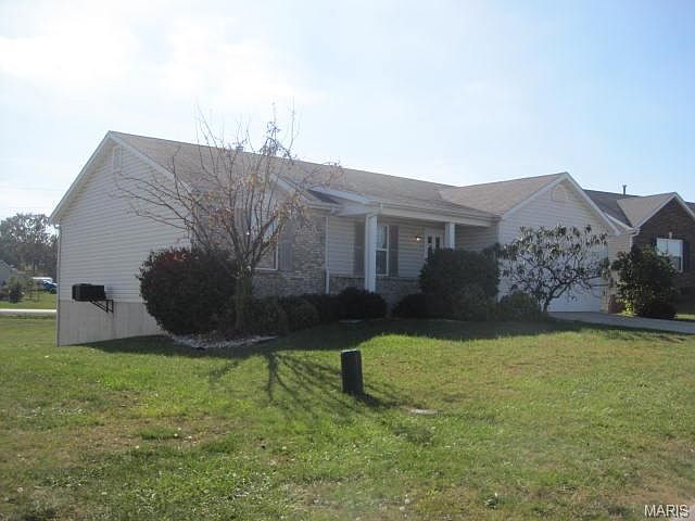 1st image of 291 Glen Forest Dr