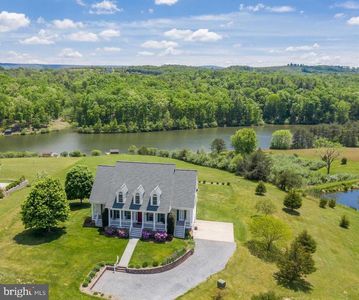 180 Isaac Dr, Gore, VA, 22637