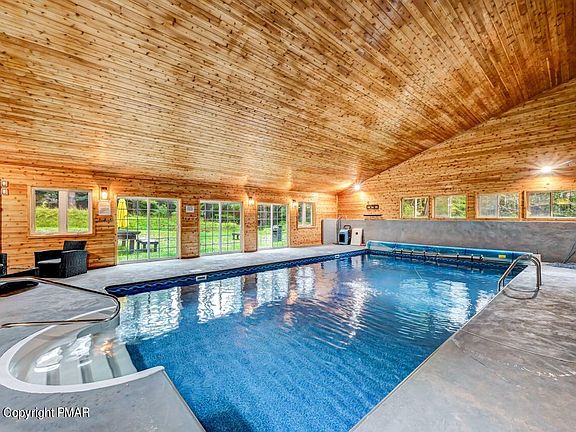 4th image of 614 Lavender Ln