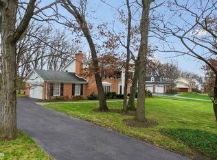 1475 SW Fork Dr, Lake Forest, IL 60045