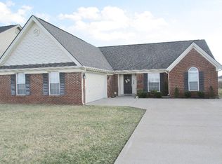 128 Kensington Pl, Nicholasville, KY 40356