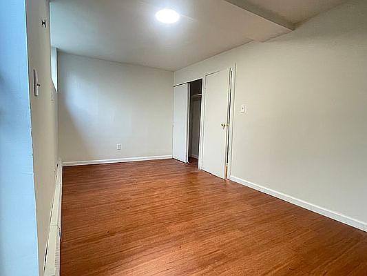 4th image of 101-17 Martense Ave #1R