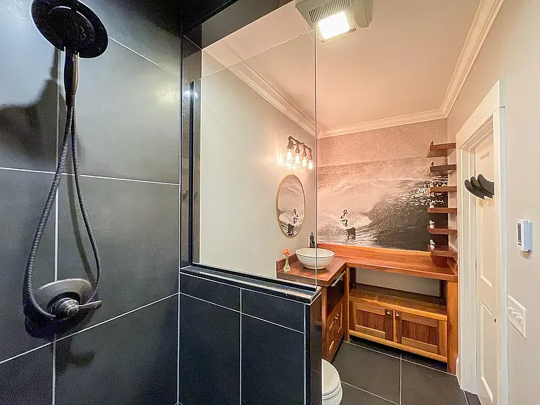 3 Grant St #1 — Photo 32