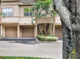 1021 Normandy Trace Rd, Tampa, FL 33602