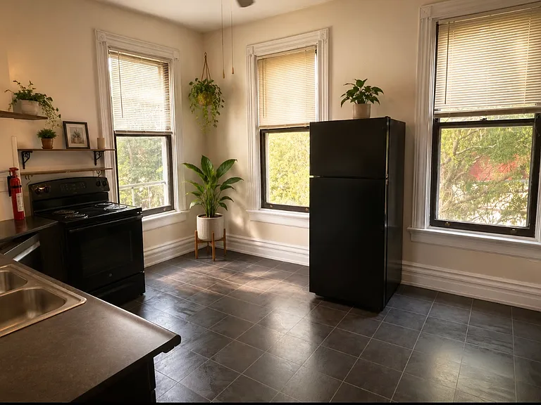 416 W Martin Luther King Jr Blvd #2 — Photo 3