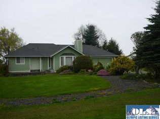 52 Timothy Ln, Sequim, WA 98382