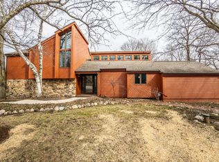 3113 Rolaine PARKWAY, Hartford, WI 53027