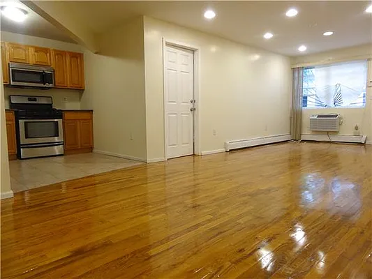 Rented by Brick&Mortar | media 9