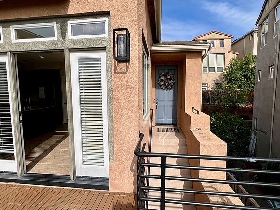 3rd image of 3363 Chartwell St