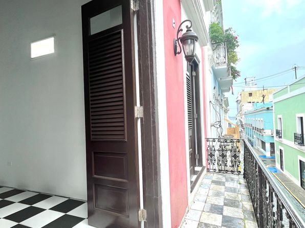 153 San Justo #2A, San Juan, PR 00901