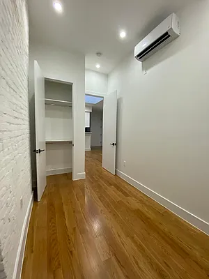 Rented by Suzuki Capital LLC | media 6