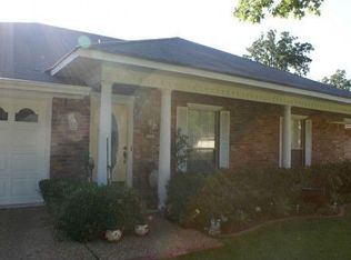 9664 Amblewood Ln, Shreveport, LA 71118